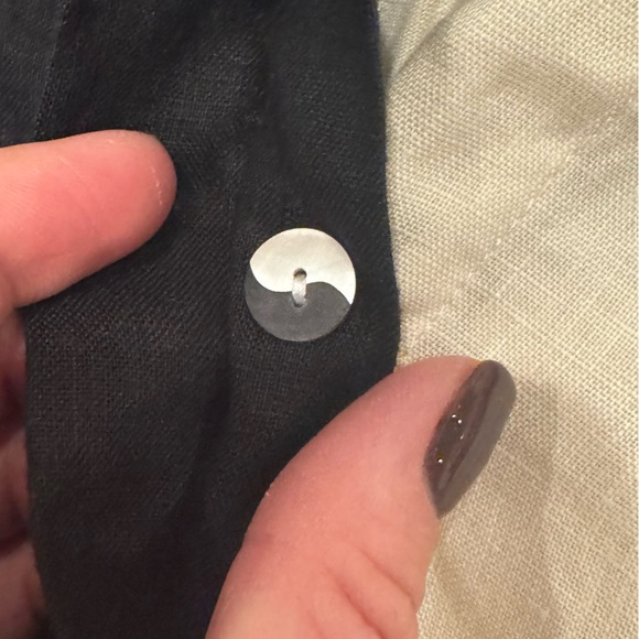 Myrah Penaloza Yin Yang 100% Linen Suka Button Down Top Size XL Like New. - Picture 12 of 12